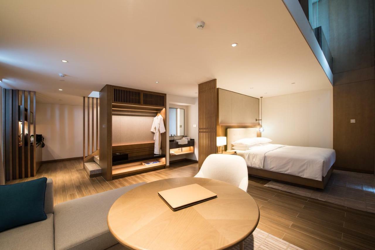 Wingate By Wyndham Hainan Chengmai Exterior photo