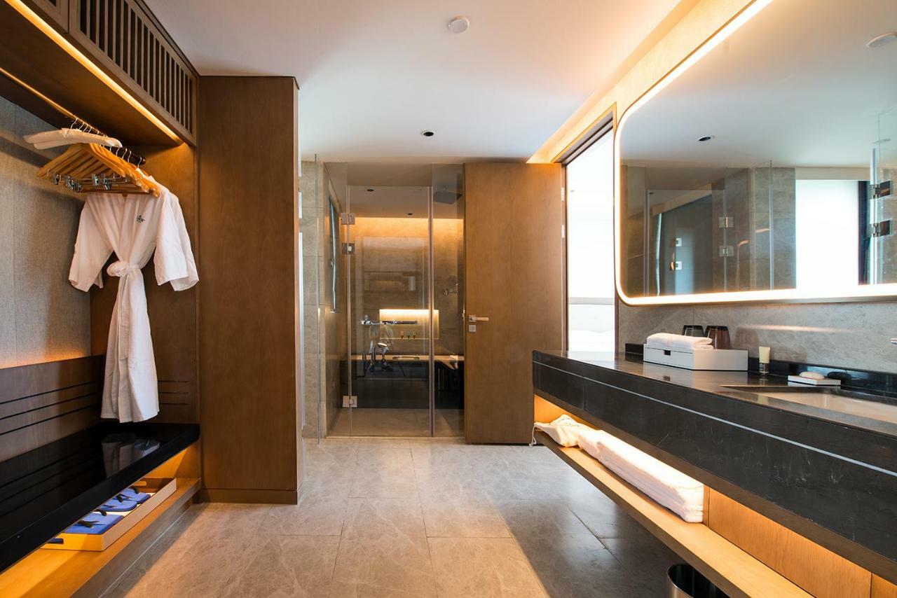 Wingate By Wyndham Hainan Chengmai Exterior photo
